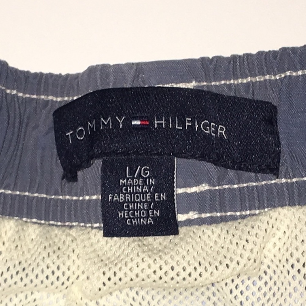 Tommy Hilfiger Mesh Lined Swim Trunks Large - Picture 3 of 3